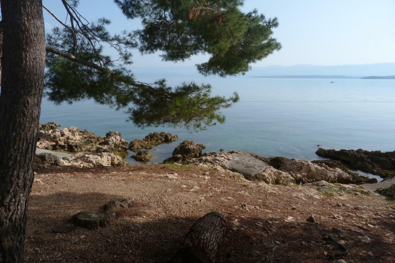 Apartments Monja & Dadi, Malinska, Вантачичі Екстер'єр фото